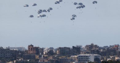 Biden’s food drops in Gaza underscore difficulties with Israel
