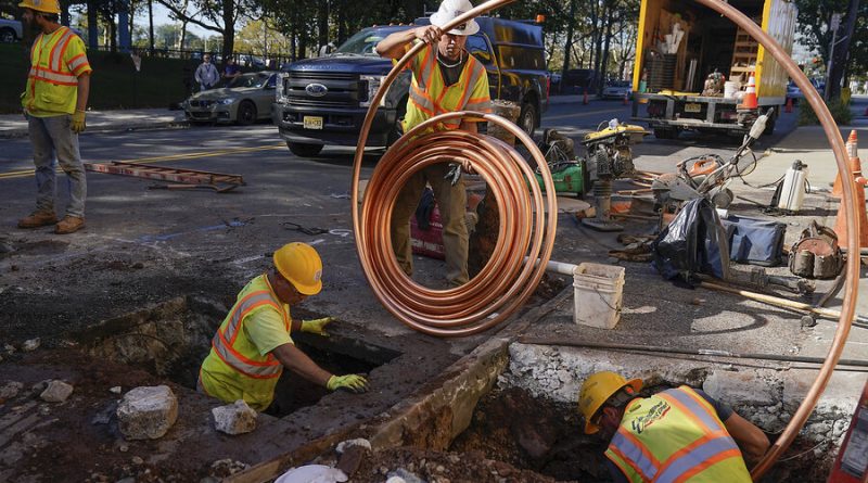 Transportation spending surges to historic levels. Will US get historic results?