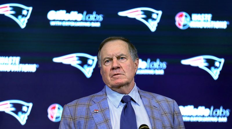 Report: Bill Belichick Plans to Write Book on Unknown Topic After Patriots Exit