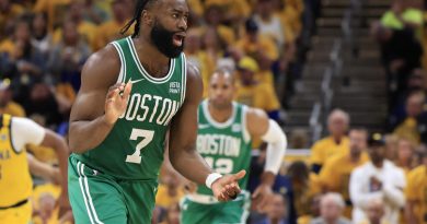 Celtics fend off Pacers in final seconds to return to NBA Finals