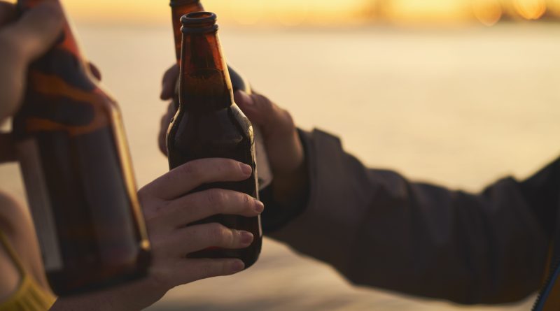 8 Low-Carb Beers That Are Actually Good