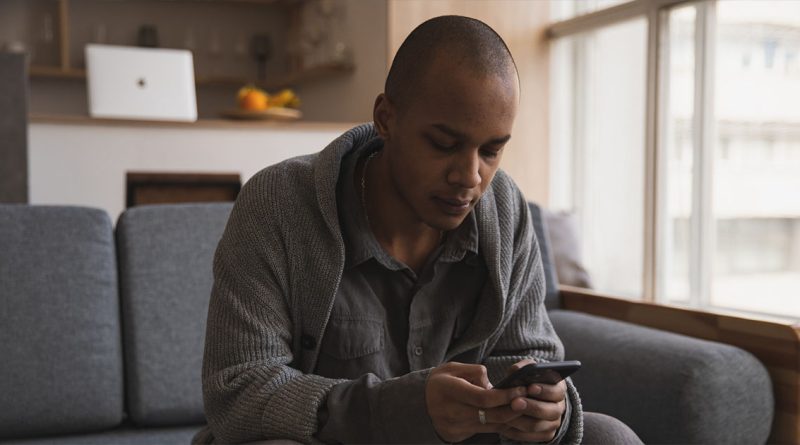 New cancer patients check EHRs twice as often