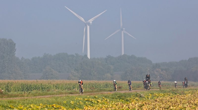 How to cycle in a head wind – Challenge Almere-Amsterdam race day tips