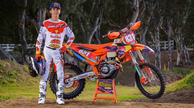 MATEO OLIVERIA EXTENDS CONTRACT WITH FACTORY KTM OFFROAD