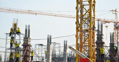 Nonresidential Construction Spending Inches Up in August