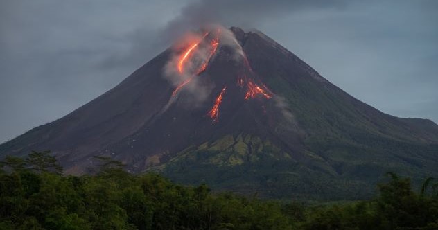 10 Significant Events That Also Took Place on November 22