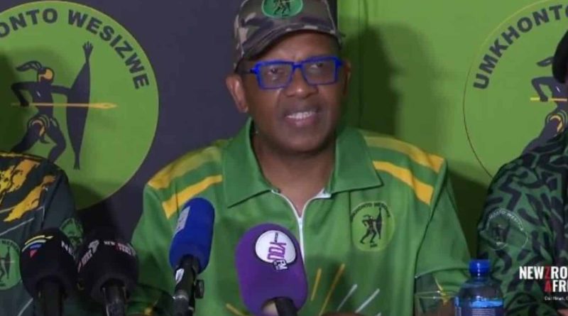 Dali Mpofu rejects claims EFF should dissolve and merge with MK [VIDEO]
