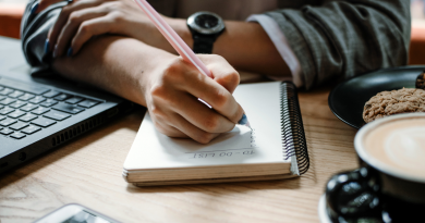 Follow This End-of-Year Financial Checklist Before 2025