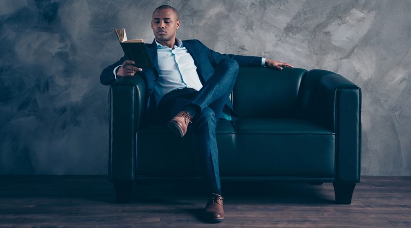 Key Readings: Valencia Hotel Group Develops Leadership Via a Book Club