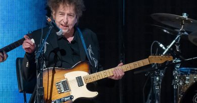Bob Dylan Declined Opportunity to Perform and Present at Oscars