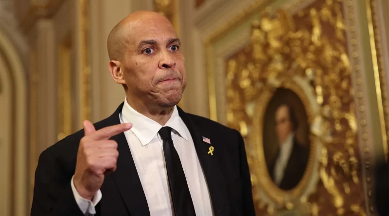 Leadership Lessons from Cory Booker’s Filibuster: Focus on the Message, Not the Spotlight