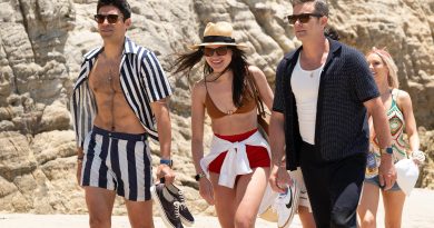 Is Joshua Jackson the Father of Phillipa Soo’s Baby on ‘Doctor Odyssey’?