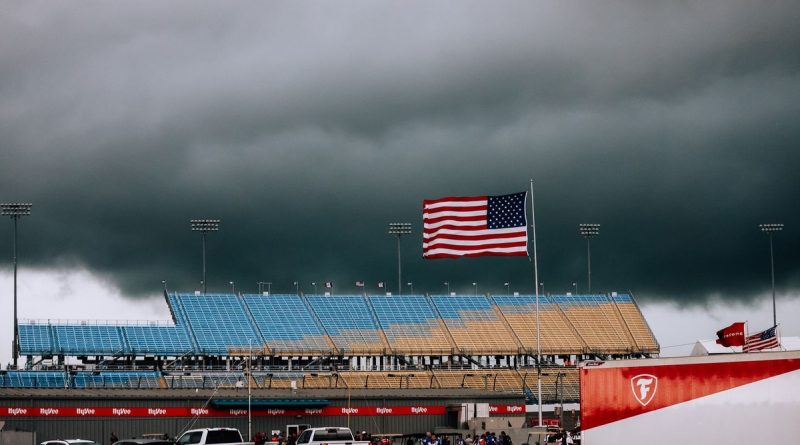 IndyCar cancels Friday practice at Iowa Speedway after tornado warnings