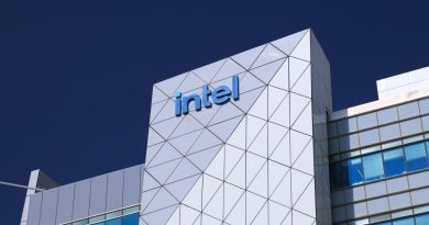 Intel earnings bring more questions than answers, sending the stock lower