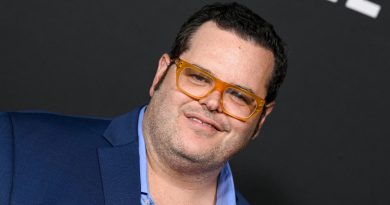 Josh Gad Drops Out Of ‘Jesus Christ Superstar’ Hollywood Bowl Concert Due To Covid