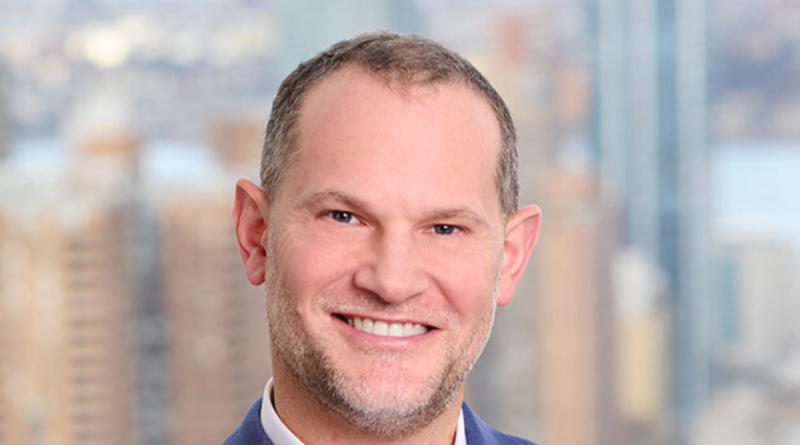 Paramount Chief Communications Officer Justin Dini Exits