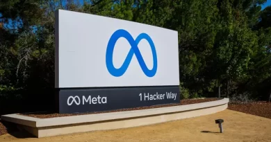 Meta May Be Forced To Offer Default Chronological Timelines