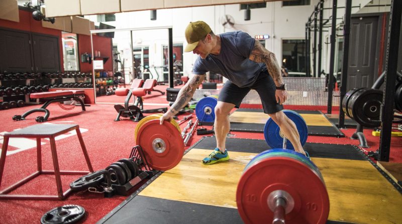 How Much Weight Men Should Be Able to Deadlift