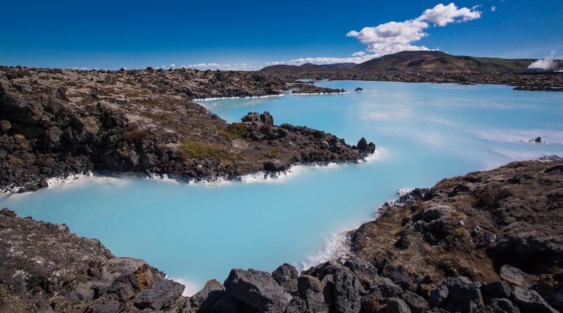 A beginner’s guide to Iceland’s Blue Lagoon and its restorative volcanic waters