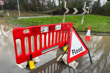 Three flood warnings issued for Oxfordshire as river levels rise