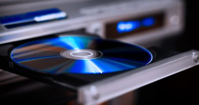 Your Blu-Ray Player Is Probably Using The Wrong HDMI Cable