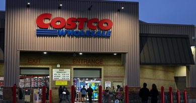 Shoppers seeking a tariff refund from retailers are likely out of luck