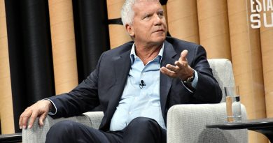 Art dealer Larry Gagosian recalls rare misstep with San Francisco gallery: ‘Nobody showed up’