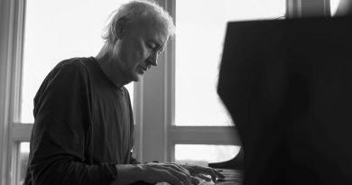 ‘I Was Trying Not to Write Songs’: How Bruce Hornsby Recovered From Burnout to Record ‘Indigo Park’
