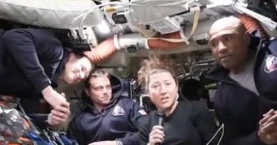 Artemis II leaves Earth orbit for first time in 50 yeas en route to moon