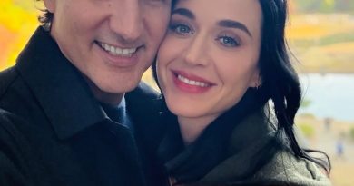 Katy Perry, Justin Trudeau Enjoy Coachella Date Night Katy Perry, Justin Trudeau Enjoy Coachella Date Night