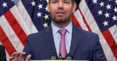 Swalwell resigns from Congress amid sexual misconduct accusations