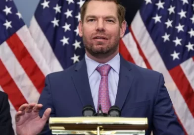 Swalwell resigns from Congress amid sexual misconduct accusations Swalwell resigns from Congress amid sexual misconduct accusations