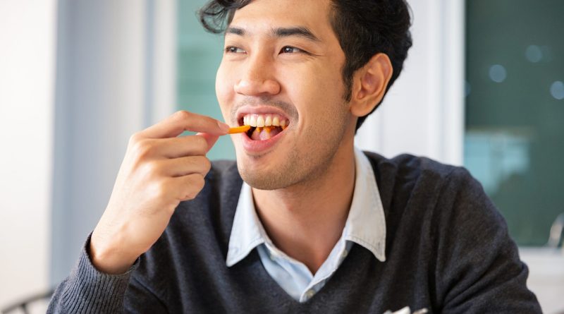 32 Easy and Healthy Snacks That Help With Weight Loss