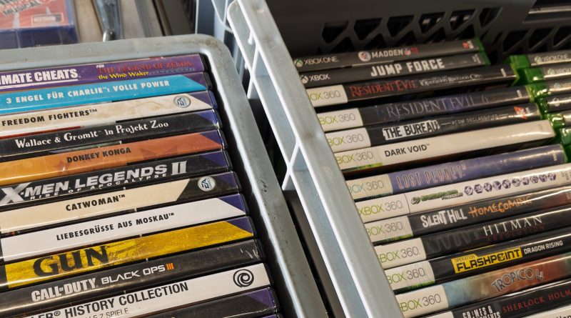 5 Reasons To Buy Physical Video Games Over Digital