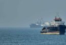 US and Iran exchange fire as Hormuz crisis reignites