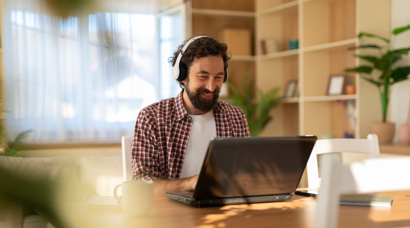 5 Bluetooth Gadgets Perfect For Working At Home 5 Bluetooth Gadgets Perfect For Working At Home