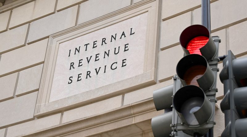 Trump drops IRS lawsuit, sets up $1.7bn US anti-weaponisation fund