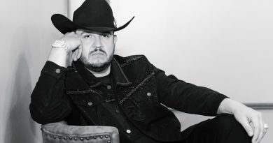 Kapo, Edén Muñoz & Sony Music Publishing Win Big at 2026 SESAC Latina Music Awards: See Main Winners List Kapo, Edén Muñoz & Sony Music Publishing Win Big at 2026 SESAC Latina Music Awards: See Main Winners List