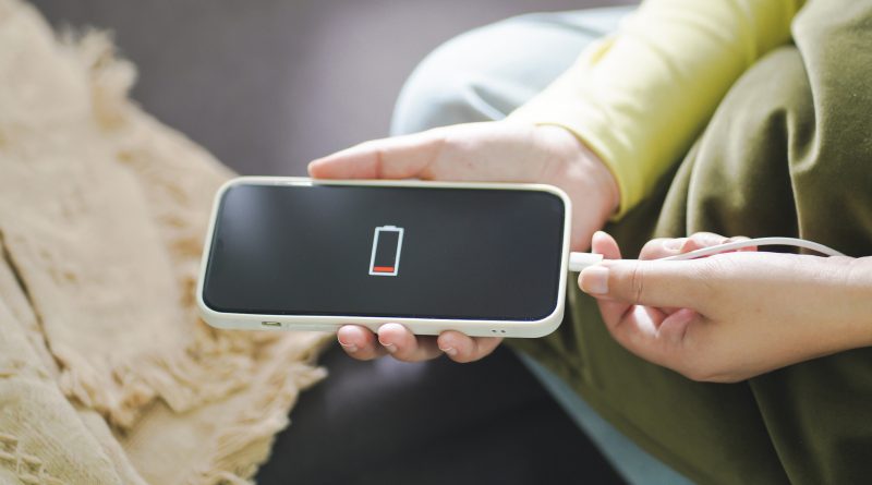 Here’s What Happens If You Leave Your Android Phone Dead For Too Long Here’s What Happens If You Leave Your Android Phone Dead For Too Long
