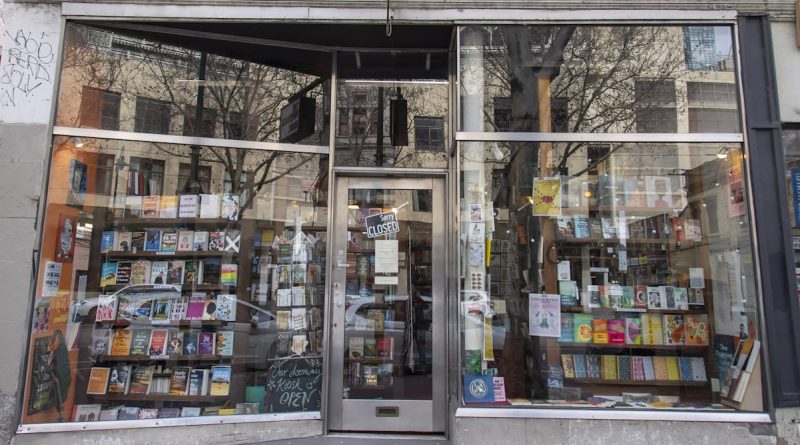 Over half of Australia’s bookshops closed within a decade. Should the government help?