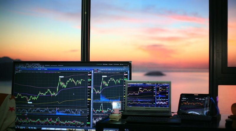 XRP market shows signs of capitulation as holders sell at loss