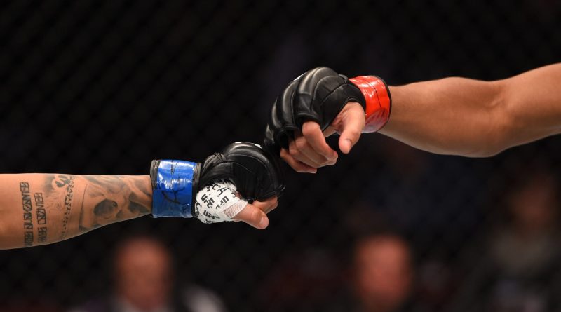 How a $100 million demand scuppered new glove talks between Justin Gaethje’s coach and the UFC