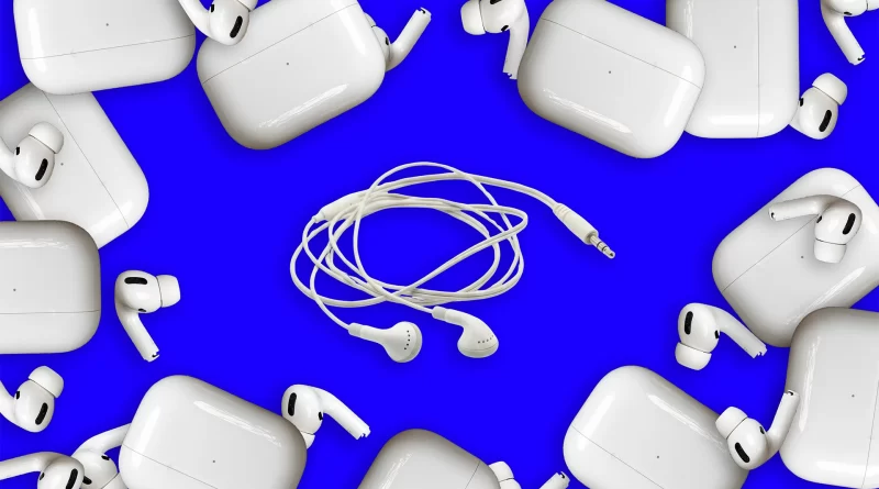 Wired Headphones Are Hot Right Now—These Factors Are Driving the Comeback